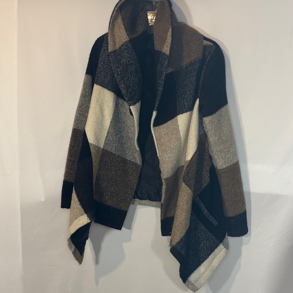 Costa Blanca Black and Brown Plaid open front jacket